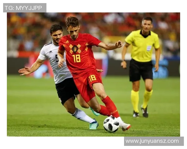 足球界被过度捧高的球星真相揭秘 他们的实力是否配得上耀眼光环